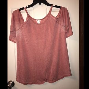 Pink cold should shirt